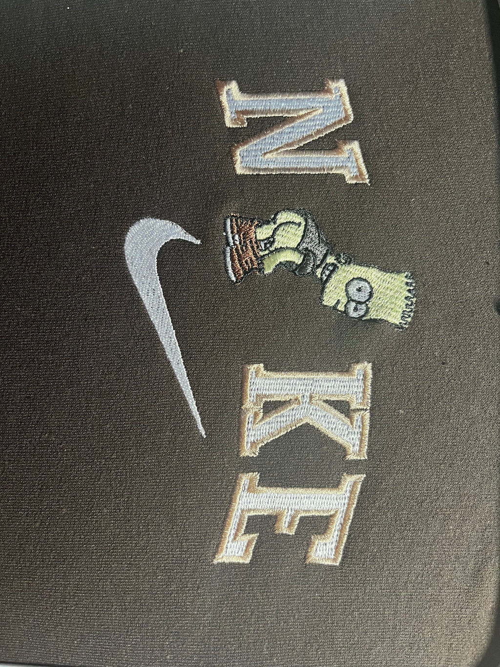 Bart Nike